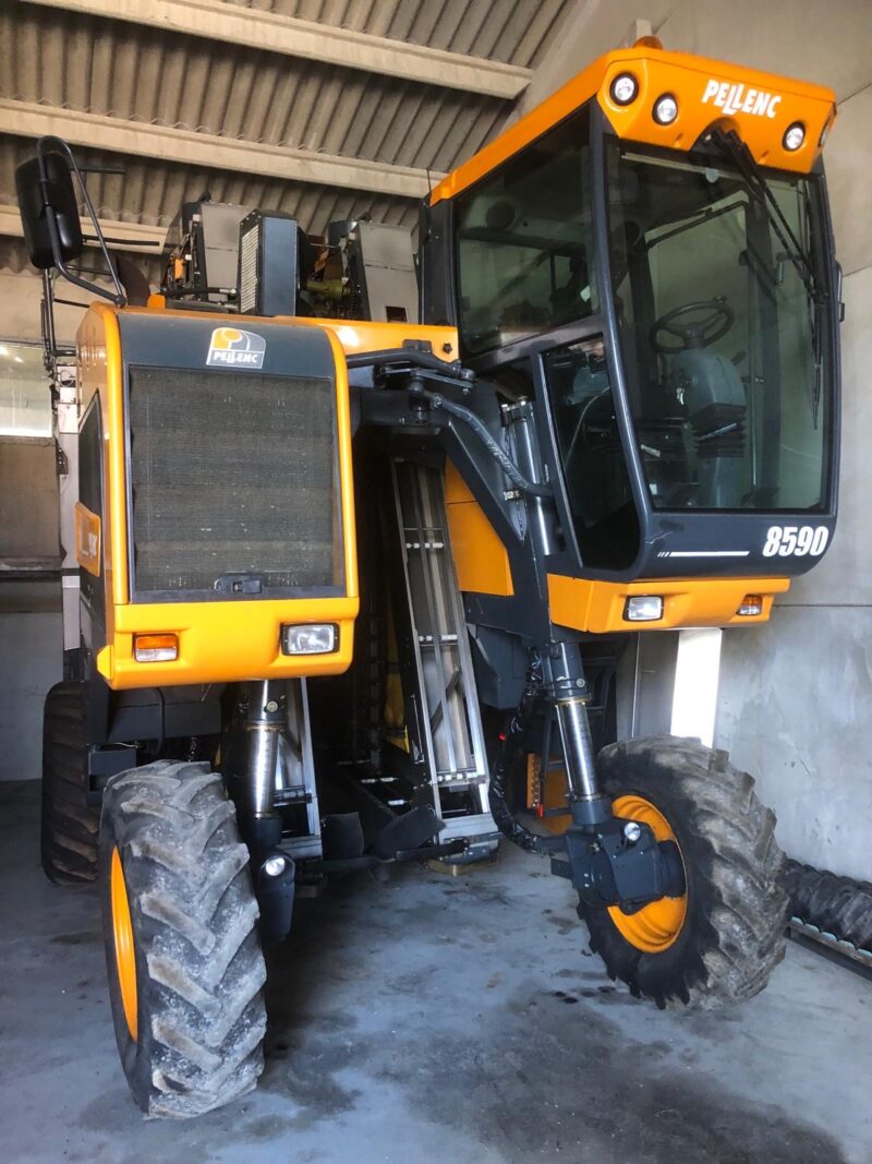 Vendemmiatrice PELLENC 8590