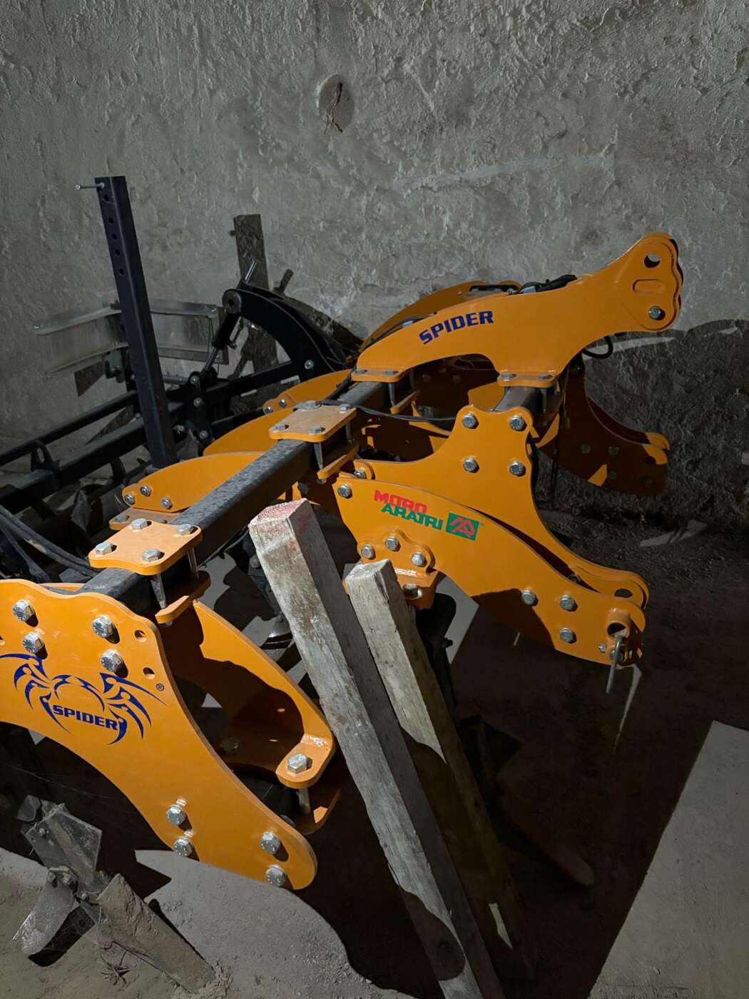 Ripuntatore MORO Spider 5S 250