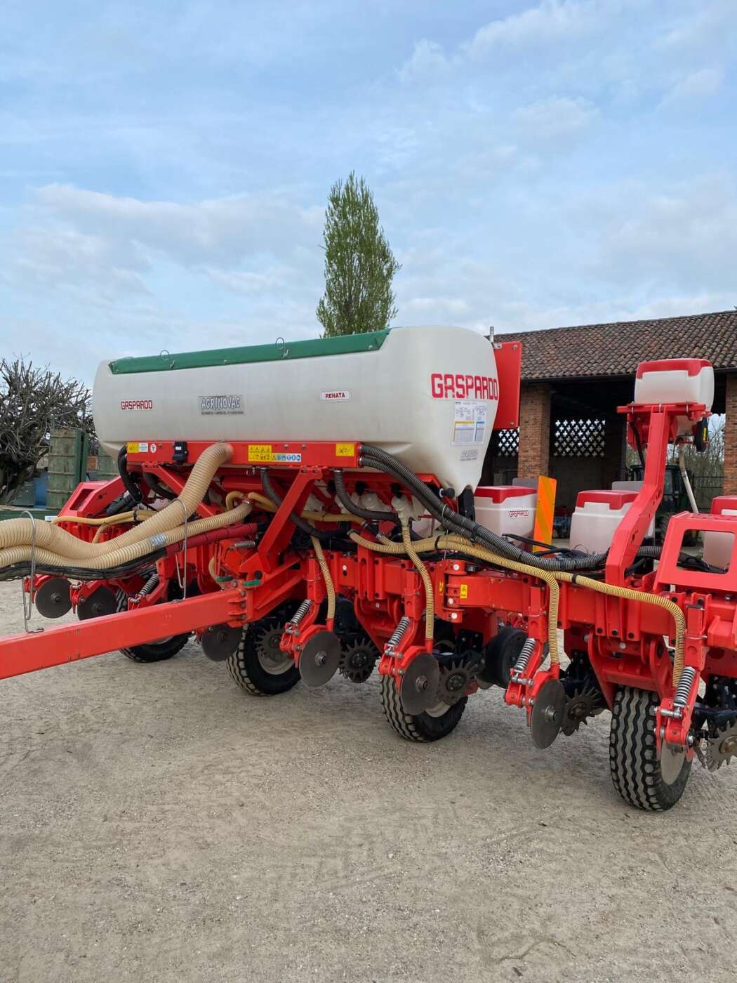 Seminatrice GASPARDO RENATATRONIC 8R SP
