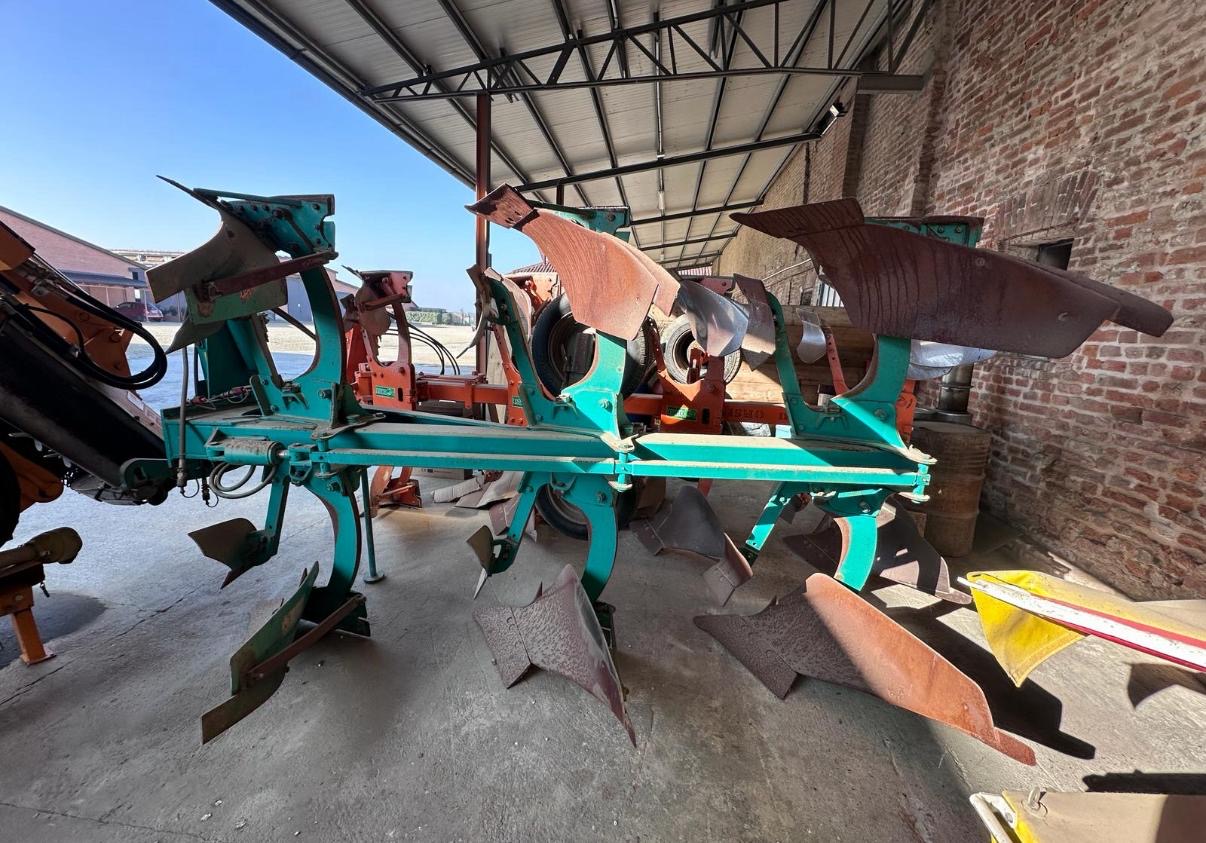 Aratro ORSI C15 Trivomere