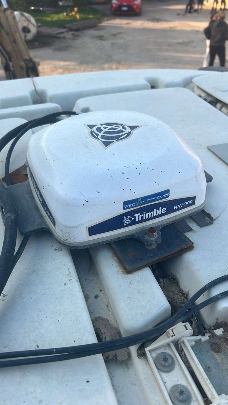 Guida satellitare RTK TRIMBLE GFX 750