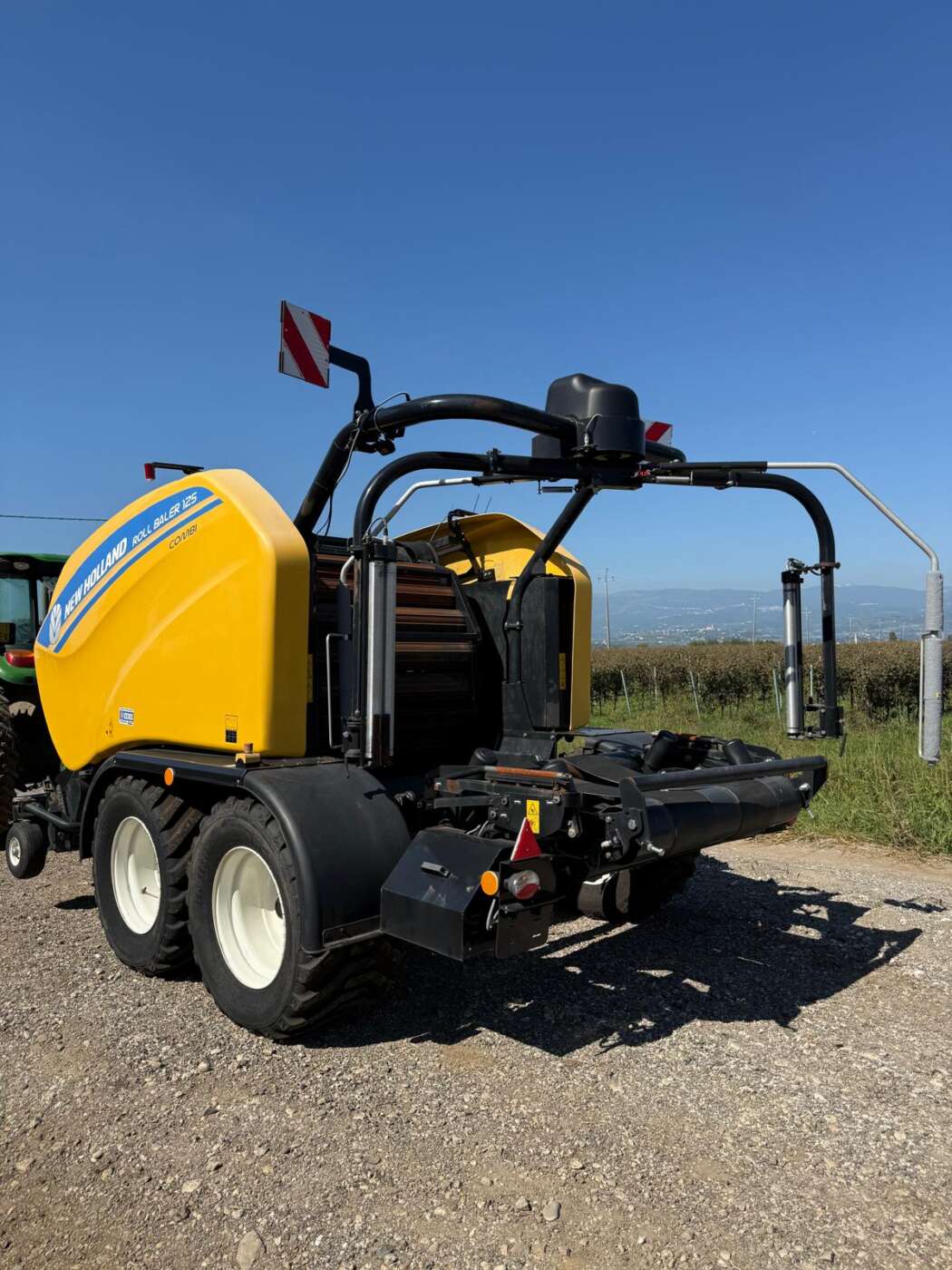 Rotopressa NEW HOLLAND Roll Baler 125 + Fasciatore