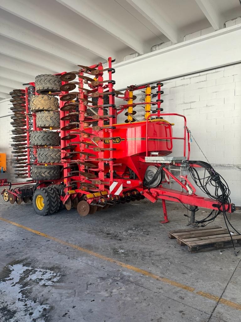 Seminatrice VÄDERSTAD Spirit ST900 S