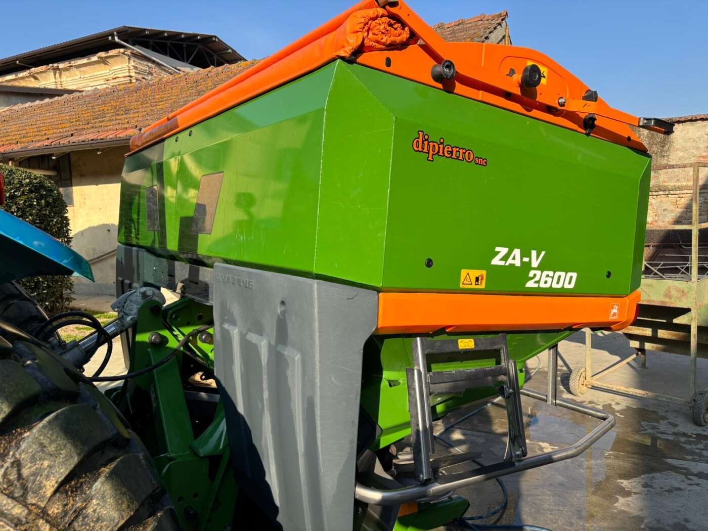 Spandiconcime AMAZONE ZA-V 2600