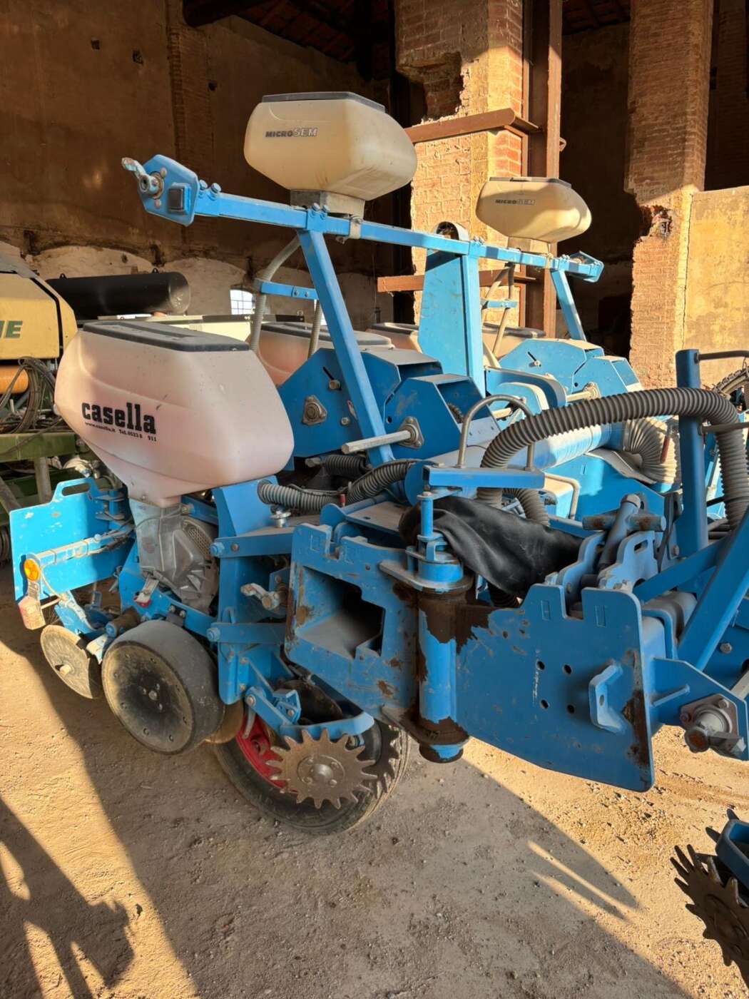 Seminatrice trainata MONOSEM 6 file 70 cm