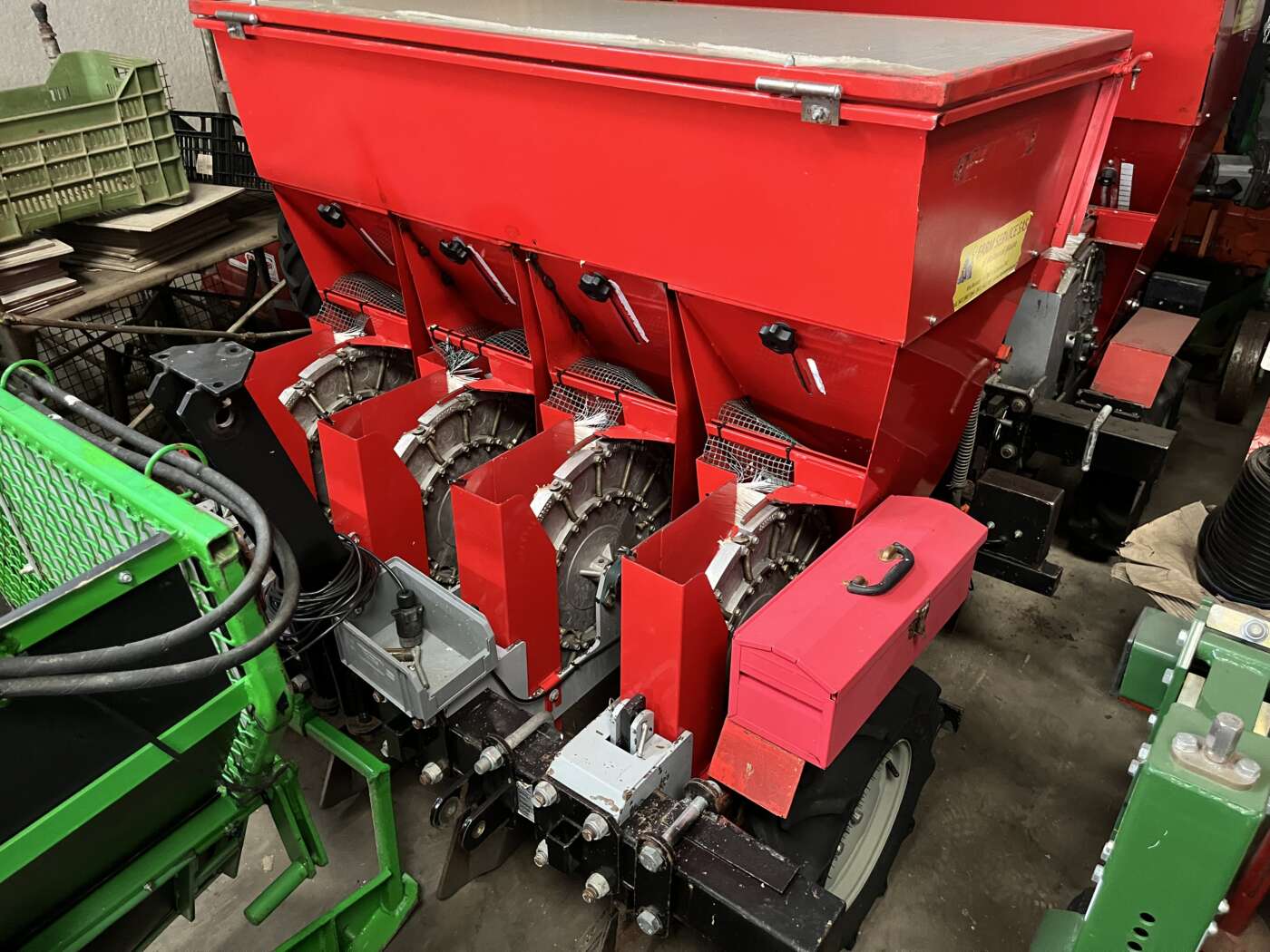 Trapiantatrice aglio BROCH 4 file