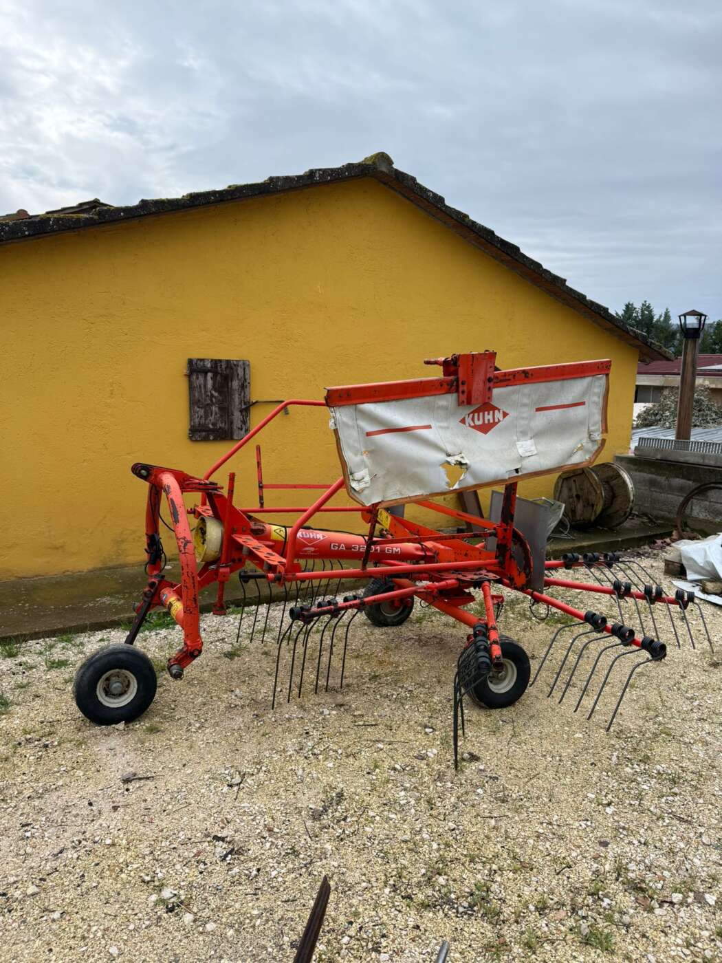 Ranghinatore KUHN GA 3201 GM