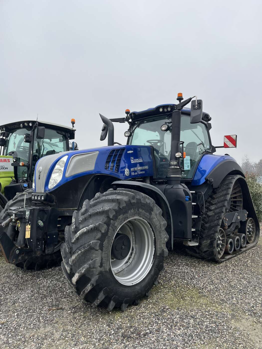 NEW HOLLAND T8.435 Genesis SmartTrax