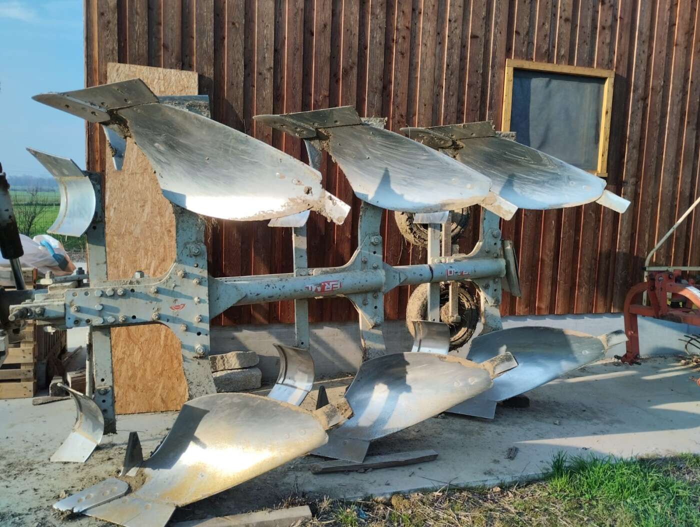 Aratro ERMO Trivomere