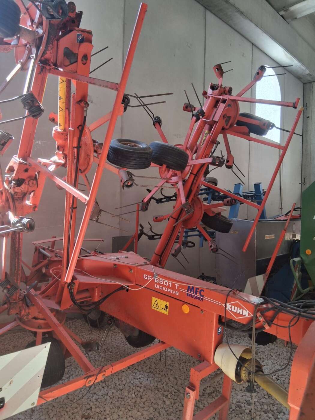 Voltafieno KUHN GF8501 T