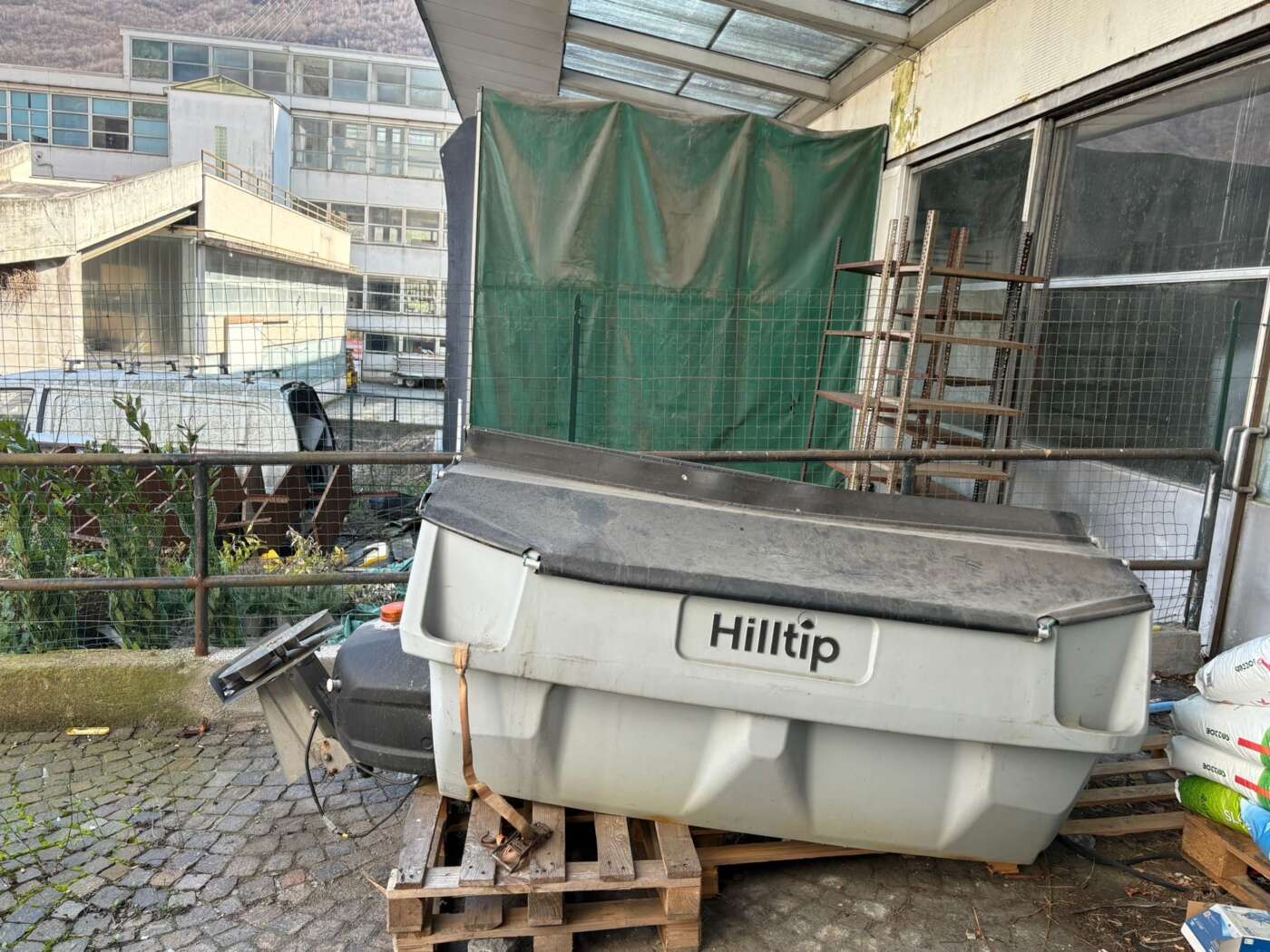 Spargisale HILLTIP Icestriker 850