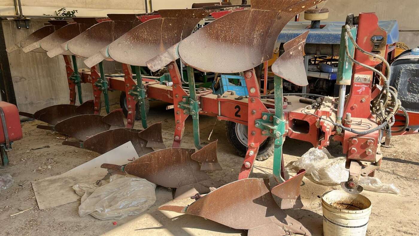 Aratro KVERNELAND LS 100 pentavomere