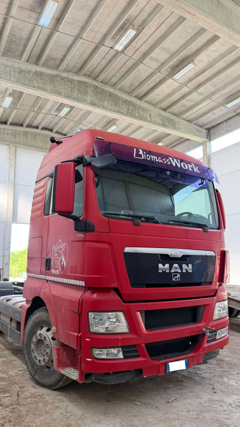 Trattore stradale MAN TGX 26.480