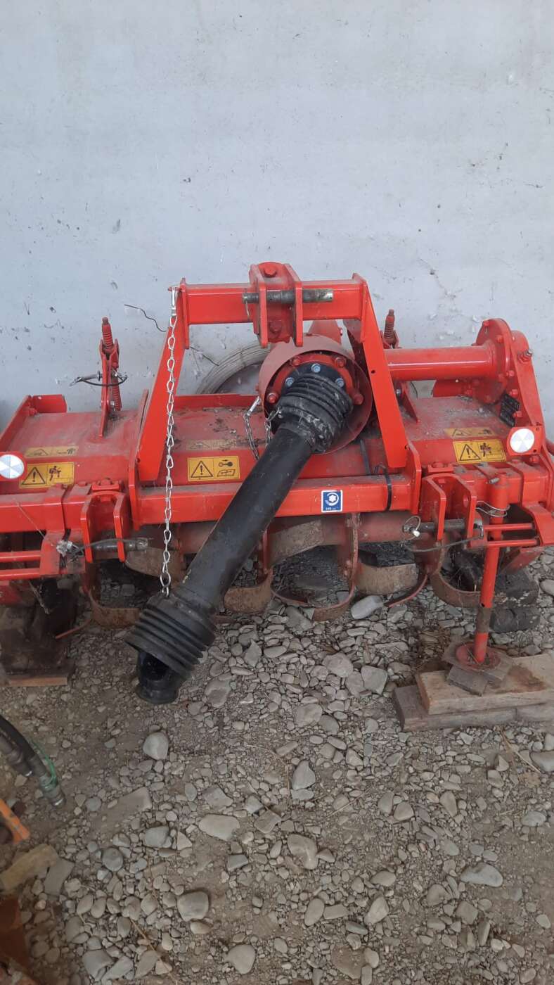 Fresa KUHN EL-82-130