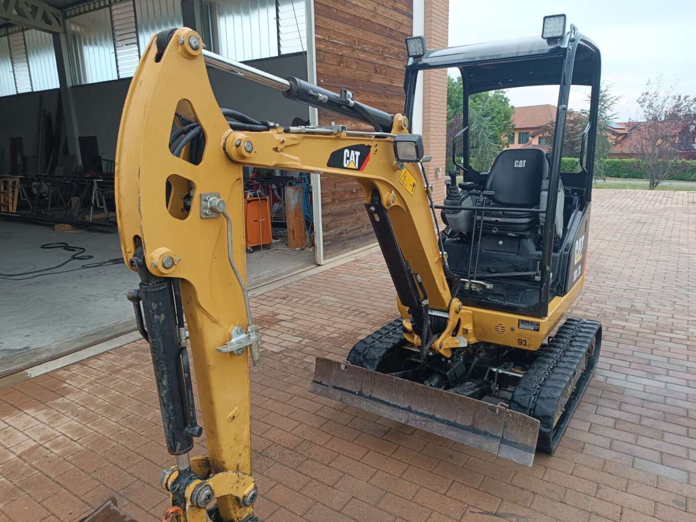 Mini escavatore CAT 301.7D + Martello