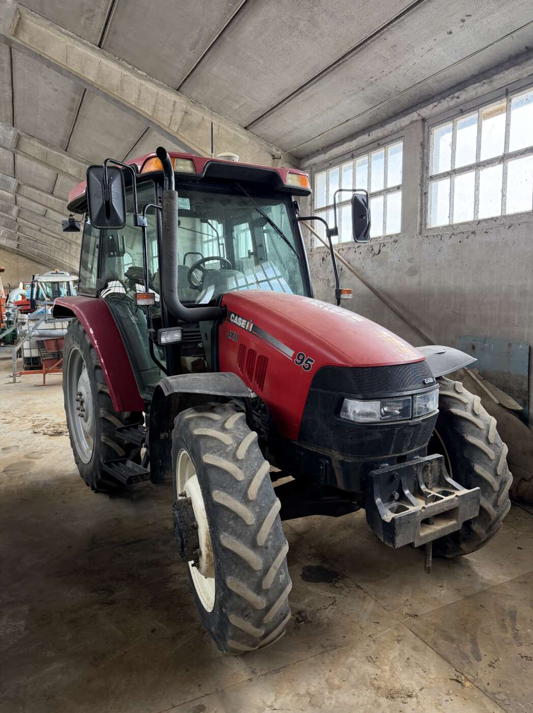 CASE IH JXU 95 + Guida satellitare RTK