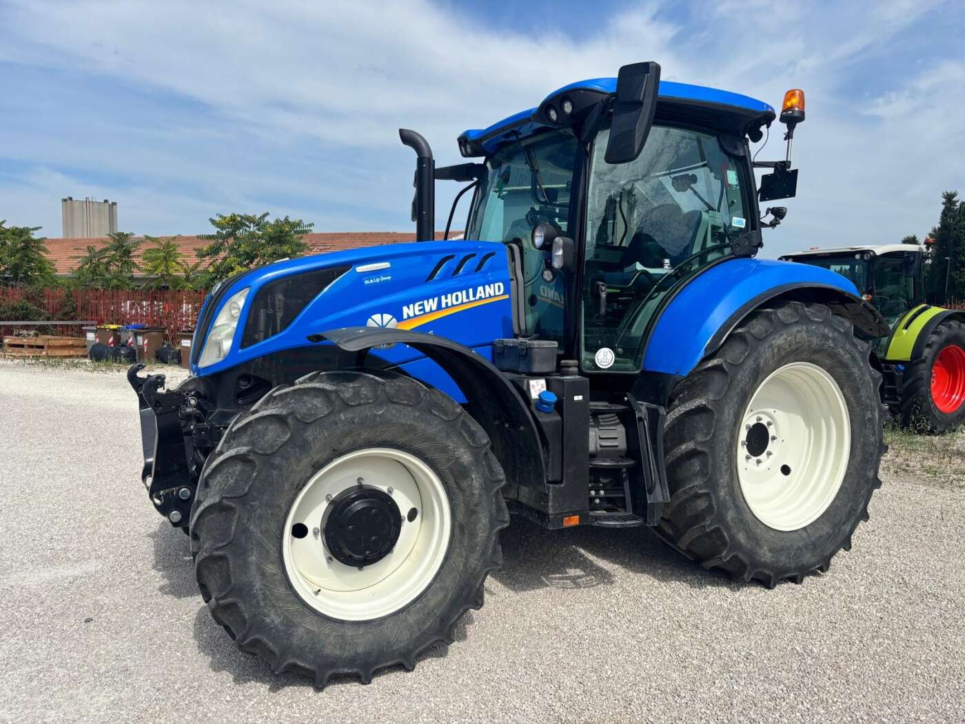 NEW HOLLAND T6.165